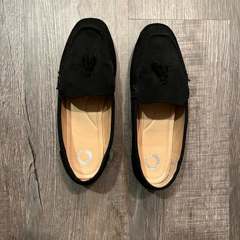 Black suede flats with tassels size 10